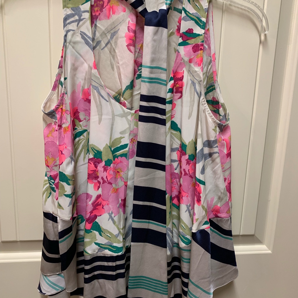 Elizabeth And James Blouse